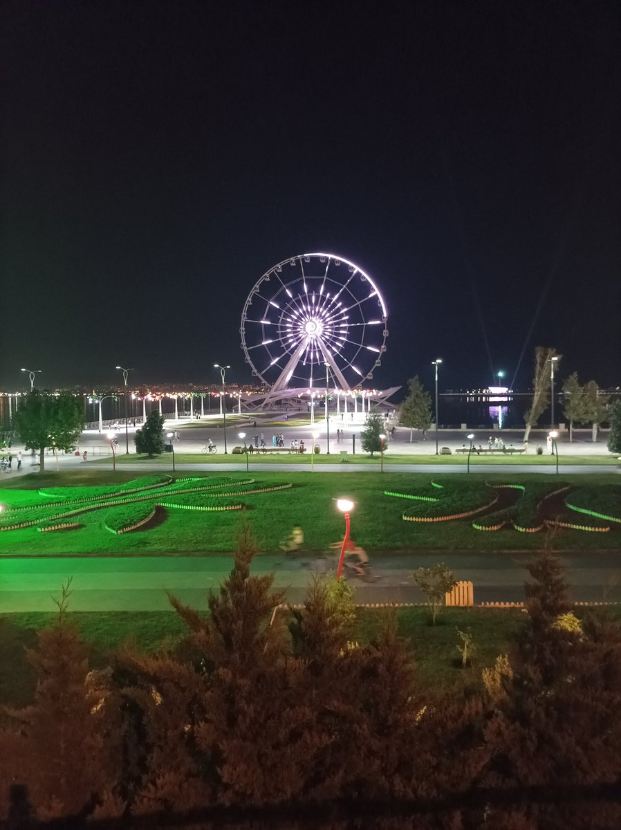 Behruz199's tweet photo. By city 🏙️ wonderful.... #onlynight https://t.co/DWWTD5L3A6