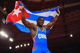 DrRobertoMOjeda's tweet photo. Felicidades Campeón, la Patria te contempla orgullosa a un año de haber obtenido tu cuarta medalla olímpica. #Cuba #CubaPorLaVida #CubaEsAmor @DiazCanelB https://t.co/29t4u6LKhn