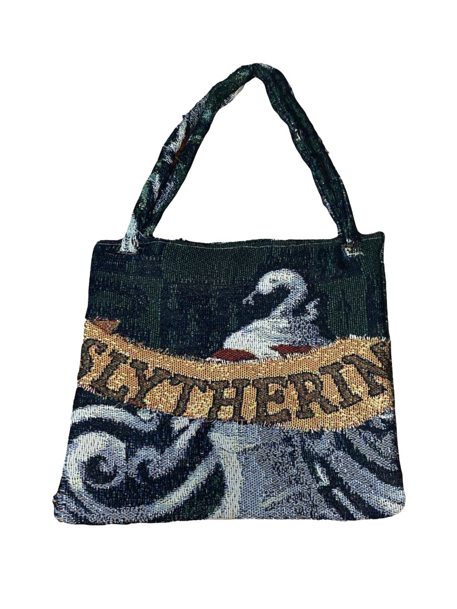 Atheking_'s tweet image. looking for someone to send these bags too for a photoshoot like and rt to help me find someone