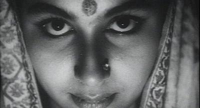 FilmClubQueer's tweet photo. We are conducting our next #screening on 20th August! 

Join us for the screening of the acclaimed #SatyajitRay's film “#Devi".

Register here: https://t.co/57pE4XwTOK

#NewIndianCinema #QueerFilmClub #Bengali #Cinema https://t.co/MRvQS08gVI