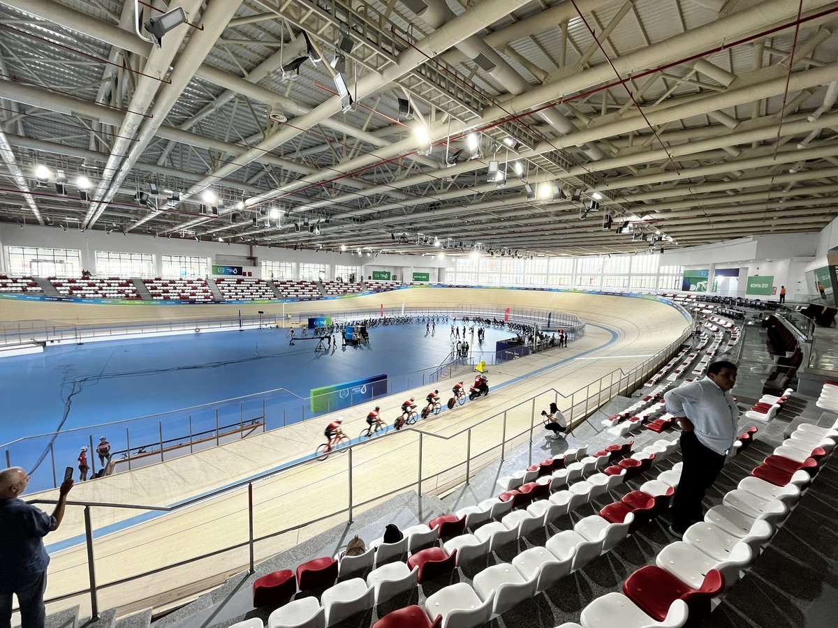 avsaidkiyak's tweet photo. Türkiye'nin ilk olimpik veledromu #Konya2021 5. İslami Dayanışma Oyunları'na hazır!

Tesisin Konyamıza kazandırılmasında büyük emek harcayan Gençlik ve Spor Bakanımız @kasapoglu’na teşekkür ederiz. https://t.co/k2xmscjFy6