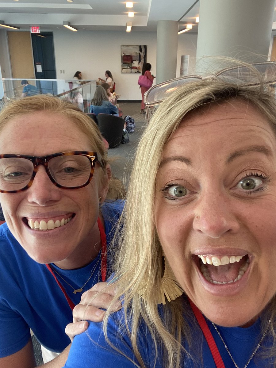 tymkinmama's tweet photo. What a treat to have lunch with this Hunter ⭐️ teacher!!! #2022MathSummit @templewalkowiak @wcpssmathelem @HunterPrincipal https://t.co/Cr8P961U1R