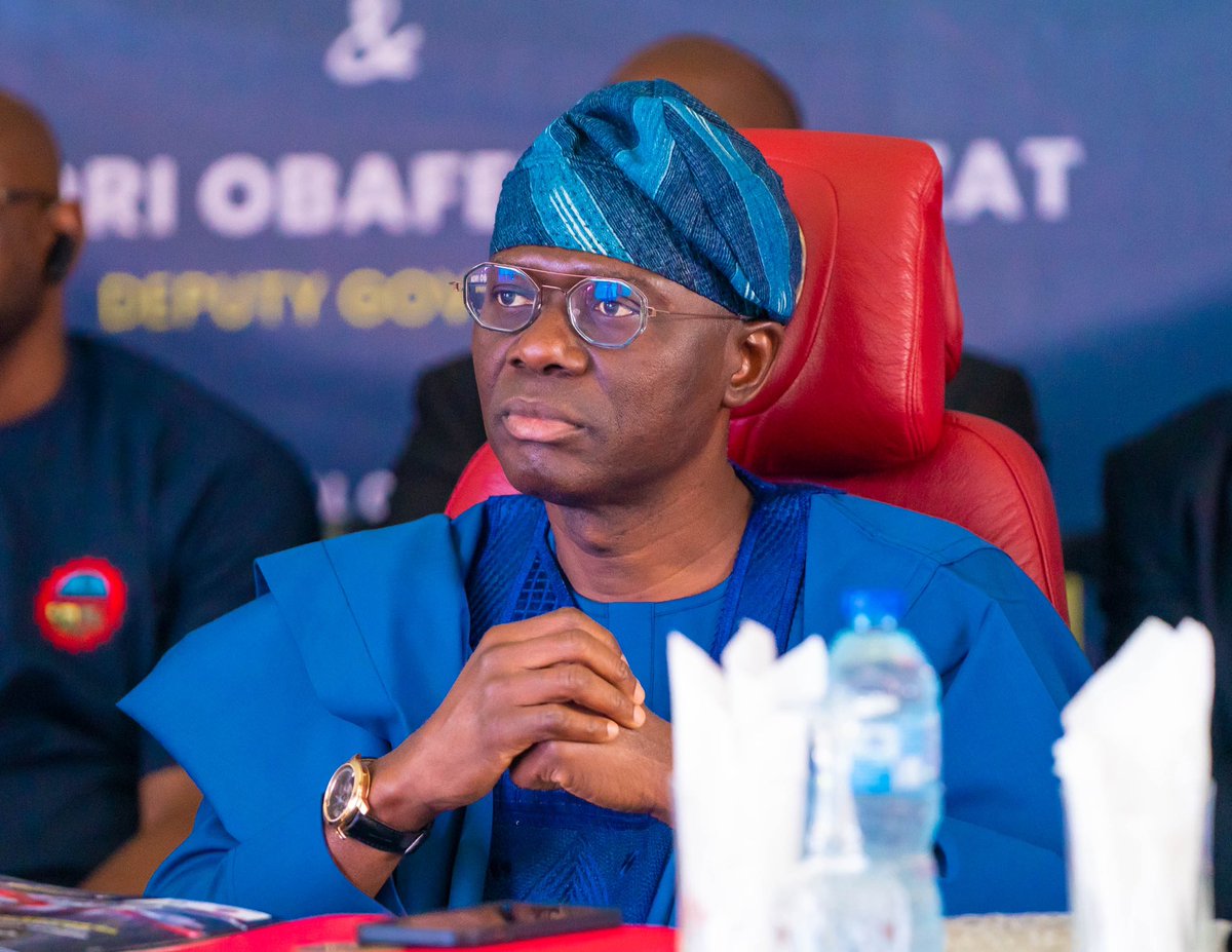 jidesanwoolu's tweet photo. Today, I commissioned Point Apartments in Victoria Island. This is the 16th housing project we have delivered in the last 3 years of our administration. 

This housing project is jointly developed by the LSDPC and Brook Assets and Resources Limited. https://t.co/CYB1XE9jJb