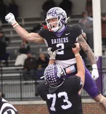 themalachifutch's tweet photo. After a great conversation with @Coach_allendl i’m blessed to say I have an opportunity to play football for the University of Mount Union! https://t.co/0khyTdPohK