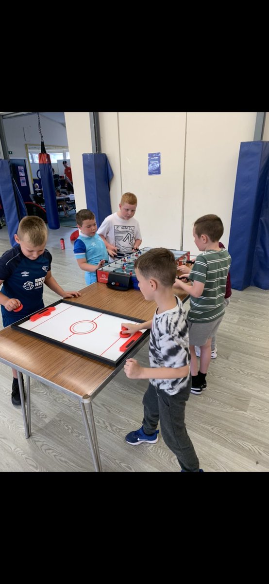 Roe_Farm's tweet photo. 2 days of fantastic summer holiday clubs for our pupils ran by Motion Sports and Fitness. Everyone had a great time and thanks to the amazing children for their energy and enthusiasm. Enjoy the rest of your holidays! https://t.co/7HMZZ5Xq5a