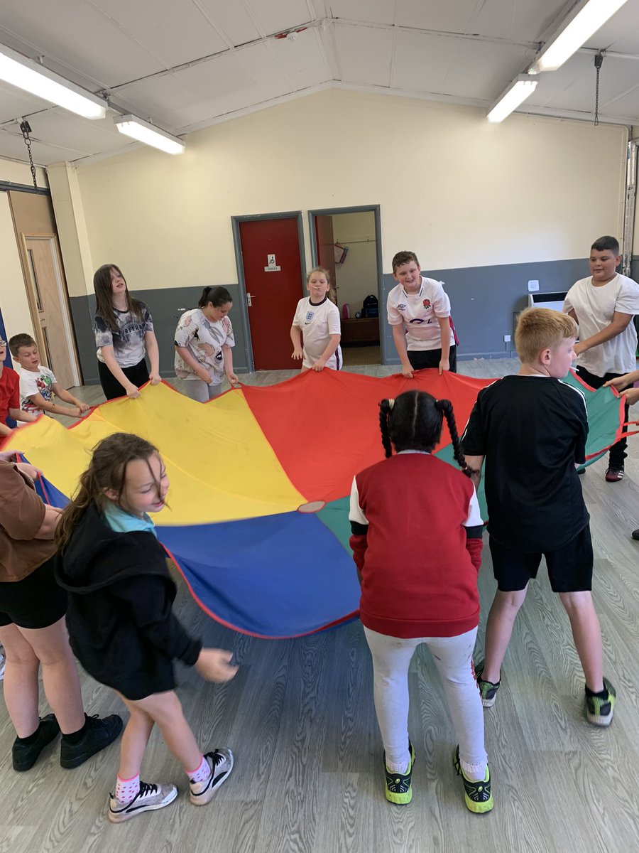 Roe_Farm's tweet photo. 2 days of fantastic summer holiday clubs for our pupils ran by Motion Sports and Fitness. Everyone had a great time and thanks to the amazing children for their energy and enthusiasm. Enjoy the rest of your holidays! https://t.co/7HMZZ5Xq5a