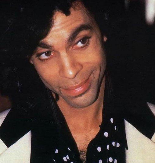 PrincessSteff19's tweet photo. Prince in heaven listening to #PUREHONEY  off the #Rennaissance album.😌

#Beyonce https://t.co/FOXMLaHYVc