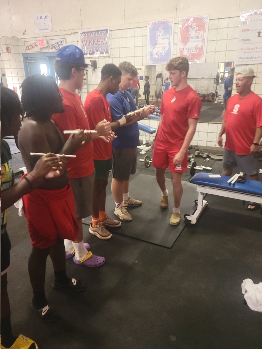 HighSumner's tweet image. Doing Team building and Leadership exercises with team. Building Young Men to succeed! #SumnerStrong #GoSumnerCowboys