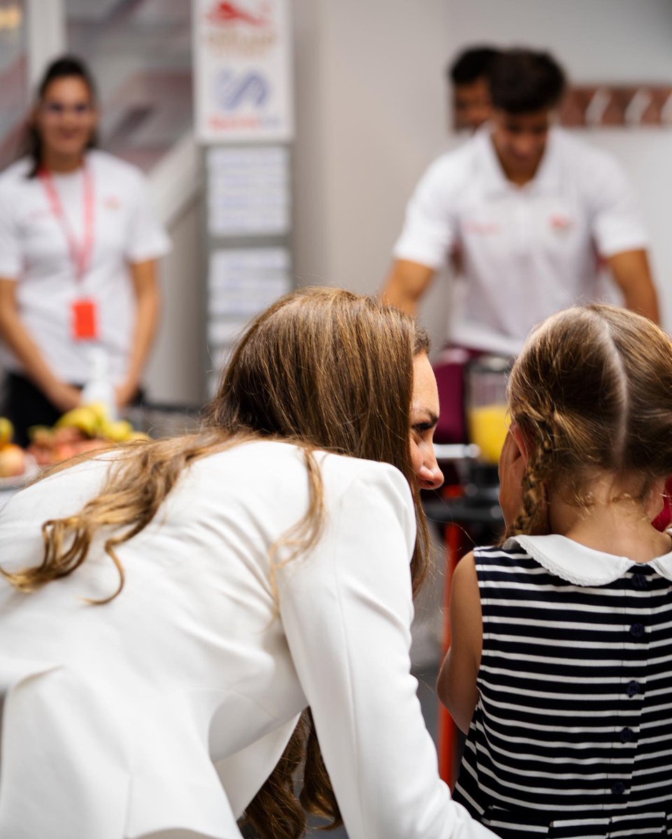 A real highlight was going behind the scenes with @TeamSportsAid and @TeamEngland Futures where the next generation of athletes and support staff are helped to perform at their best, handle pressure and make the most of their experience at major Games.