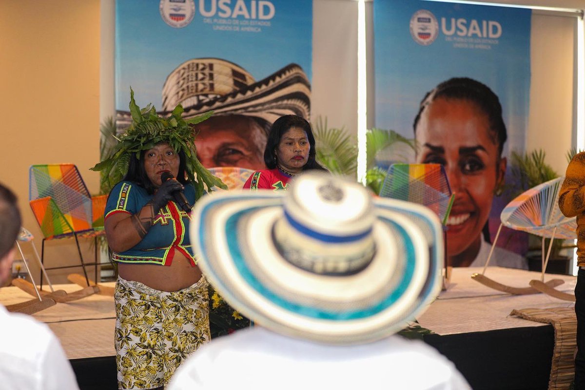 orlandobenitezm's tweet photo. Iniciamos la mañana de hoy, participando del lanzamiento Regional para Córdoba y Bajo Cauca,  del Programa de Justicia Inclusiva de USAID,  el cual tiene como objetivo 
presentar los  componentes y objetivos de una justicia que facilitará el acceso a los servicios de justicia https://t.co/b1f2AqKJyn