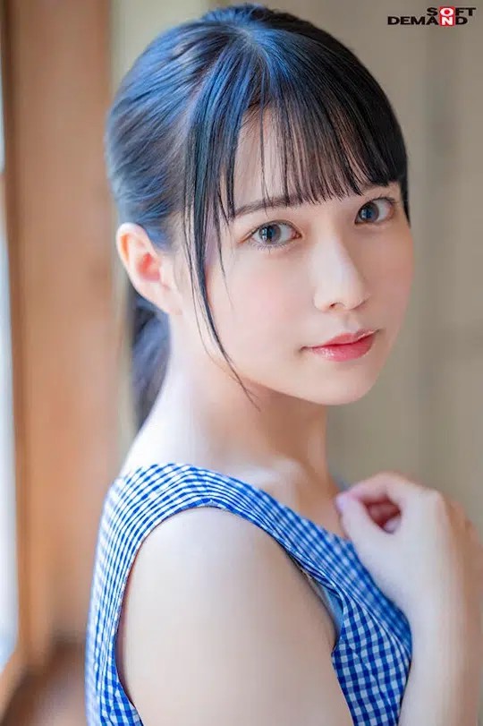 ElMundoShiro's tweet image. La #ExModelo infantil #MoekaMarui decidió debutar en el mundo #Idol #AV #Idol que trabaja en la industria porno, su debut tuvo lugar en Mayo de este año por #SoftOnDemand Industria porno. 
🔽