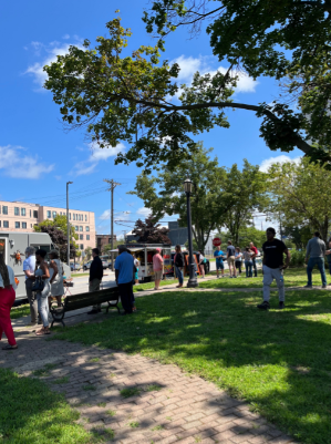 MidTownCleInc's tweet photo. We had a great day at The CHOMP! Come out next week to enjoy some delicious food from local food trucks!
#mtc #midtown #cle #cleveland #clevelandohio #ohio #food #foodtrucks #midtowncleveland https://t.co/2HzPU7U4WE