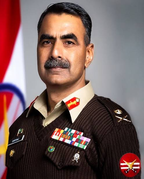 dead_Eyee's tweet photo. A great Life Followed by a Glorious Death.
RIP Sire.
#helicopter #PakistanArmy #PakistanZindabad https://t.co/xkFXVlnGtV