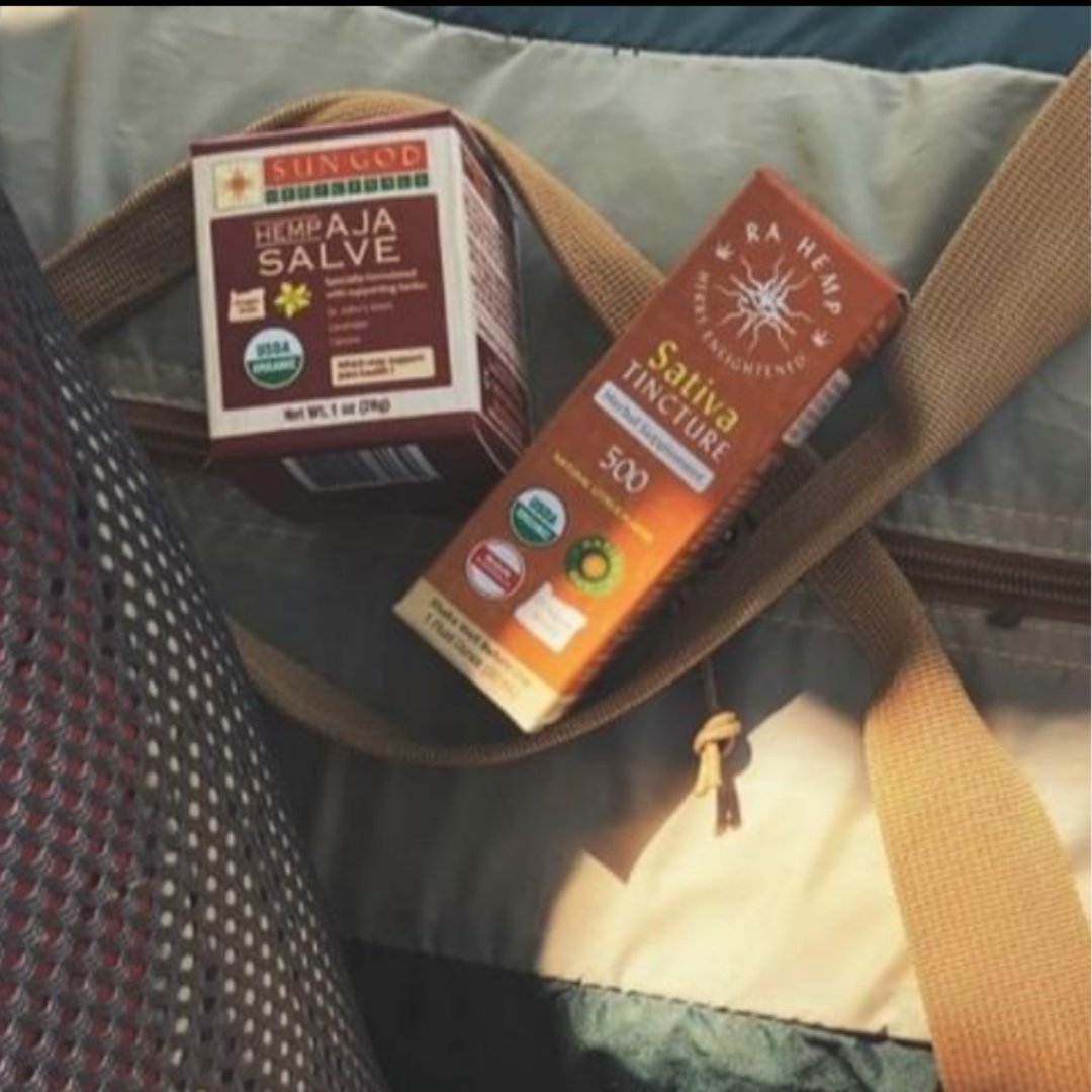 SunGodMeds's tweet photo. raveling this Summer? We've got you covered.
.
.
.
.
.
.
#travel #cbd #salve #tincture #hemp https://t.co/134E9Rozbg