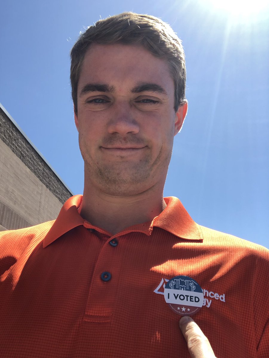 Drewpizmo's tweet photo. I Pick Mick @GeneralMcGuire #IPickMick
#USSenate #Primary #PrimaryElection #Arizona #AZSen #AzSenRace #Midterms2022 https://t.co/rM7Njt184y