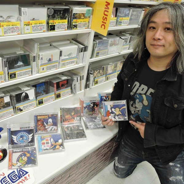 Happy Birthday Jun Senoue !! Thank you for your incredible work on Sonic for so many years ! ( 