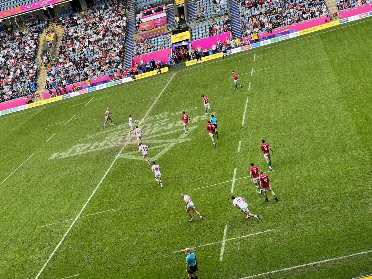 KimBprince's tweet photo. Great time at the Rugby Sevens the weekend… even got to wear a bronze medal from the Gold Coast 2018 commonwealth games and we saw England beat Wales 🏉 #B2022 #CommonwealthGames2022 #rugbysevens https://t.co/yeovSEGOyQ