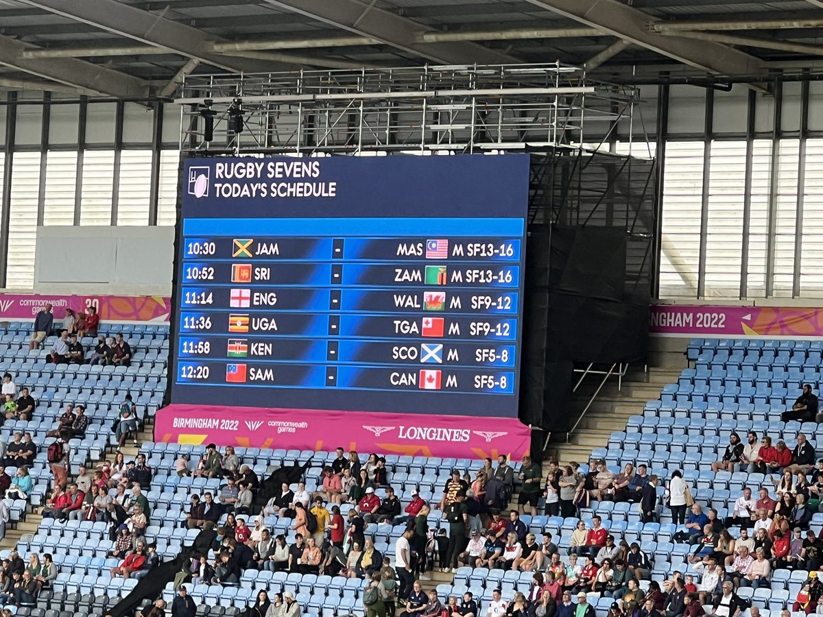 KimBprince's tweet photo. Great time at the Rugby Sevens the weekend… even got to wear a bronze medal from the Gold Coast 2018 commonwealth games and we saw England beat Wales 🏉 #B2022 #CommonwealthGames2022 #rugbysevens https://t.co/yeovSEGOyQ