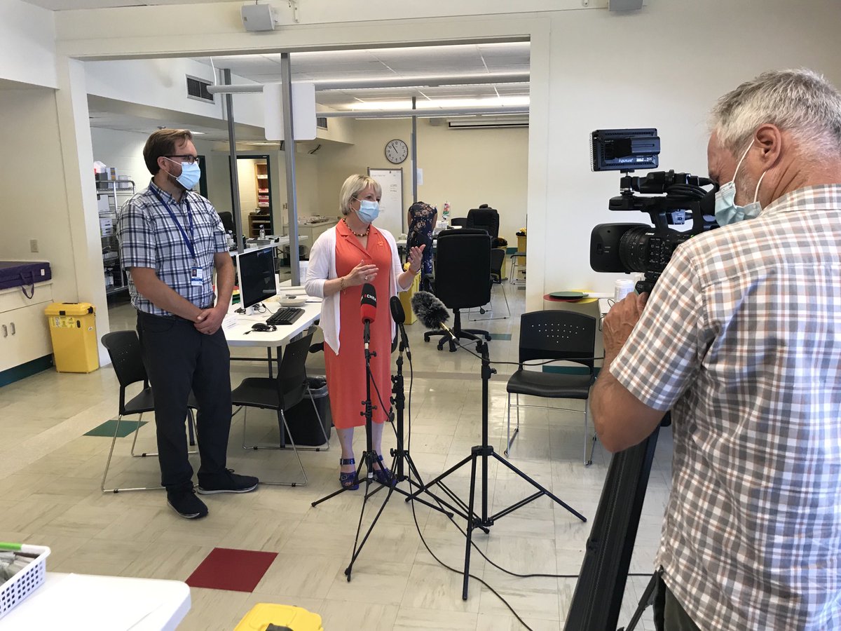 CTVNewsRob's tweet photo. Dr. Henry says despite expected surge in covid cases this fall, she doesn’t expect return of mandates, but likely recommendations.  ⁦@CTVNewsVI⁩ https://t.co/ZmkamJFv0p