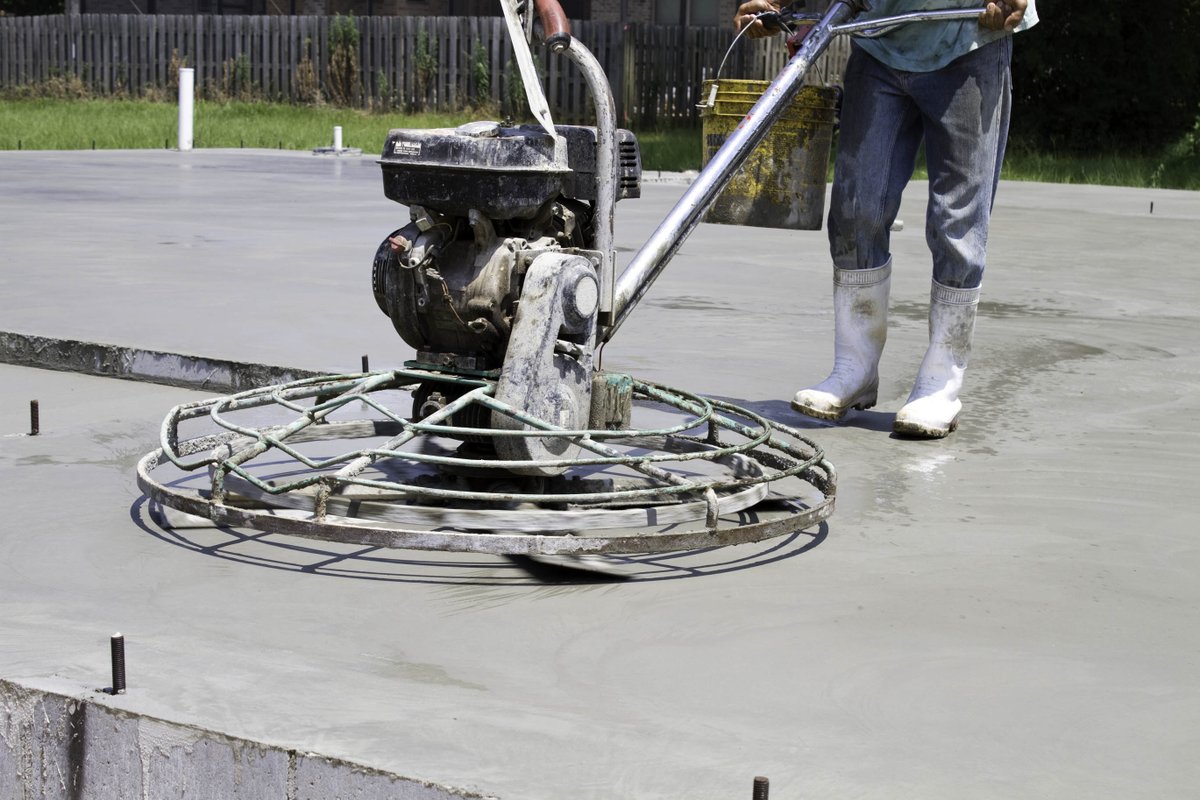 AppalachianL's tweet image. Our company offers timeless experience of successful work and our professionals are always friendly and provide the utmost in honest customer service. Give us a call today to learn more about our services at (828) 528-3269! #ConcreteRepair #GradingContractor #MoldTreatment  ...
