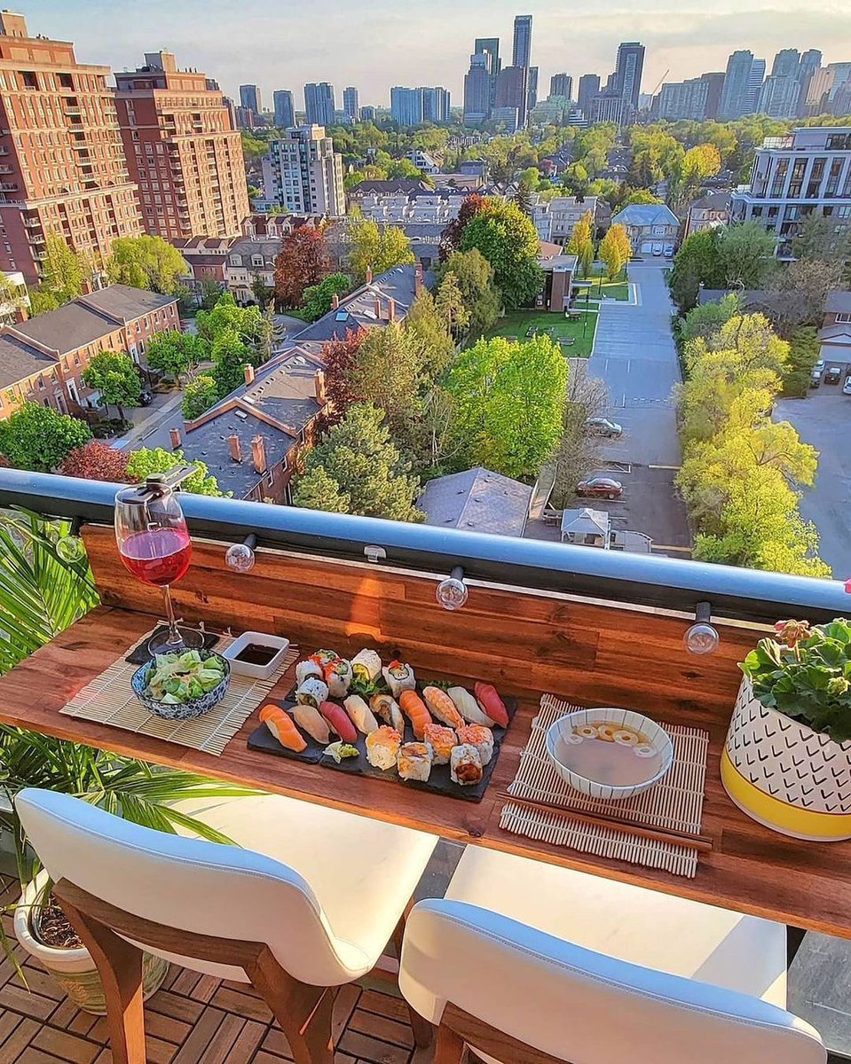 danueltweets's tweet photo. Have u ever thought of  bringing the fun and patio experience at the comfort of your own home! 

Transform ur balcony into the ✨balcony of your dreams✨ with View Balcony Bar. 
Learn More https://t.co/Q2Jp7WTUvF

#escapadetoronto #todotoronto #torontopatio #torontoeats
#MARK1051 https://t.co/tXdOc3pkJC