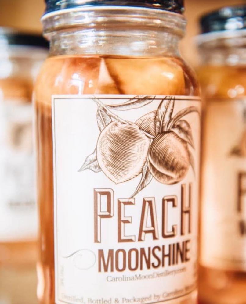 VisitOld96SC's tweet photo. Get ready to make some peachy memories! Sip and sample many of our local favorite establishments and their peach offerings around the Old 96 District... and don't forget to try a Peach Moonshine Tea Cocktail! 🍑
https://t.co/eSZ25Nnw2y
#FeelinPeachy96 #scpeaches #discoversc https://t.co/MT1nmcZrHw