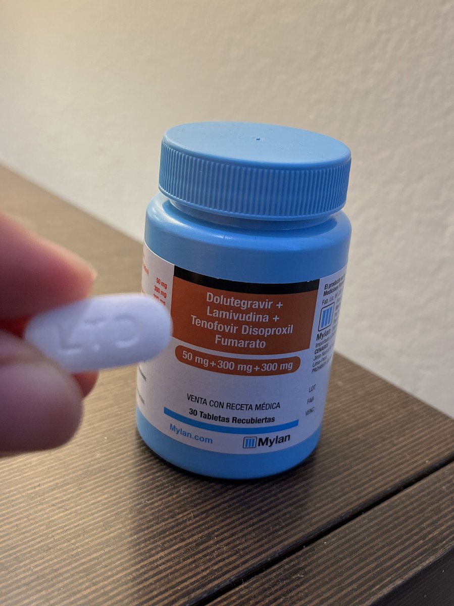 marloncotera's tweet photo. Hoy se cumplen 7 años desde que inicié el tratamiento antiretroviral y confirmo que mi vida no ha cambiado en absoluto y estoy rodeado de personas maravillosas que me ayudaron a superar las etapas más difíciles #VIH #SIDA https://t.co/UVmWjWkIde