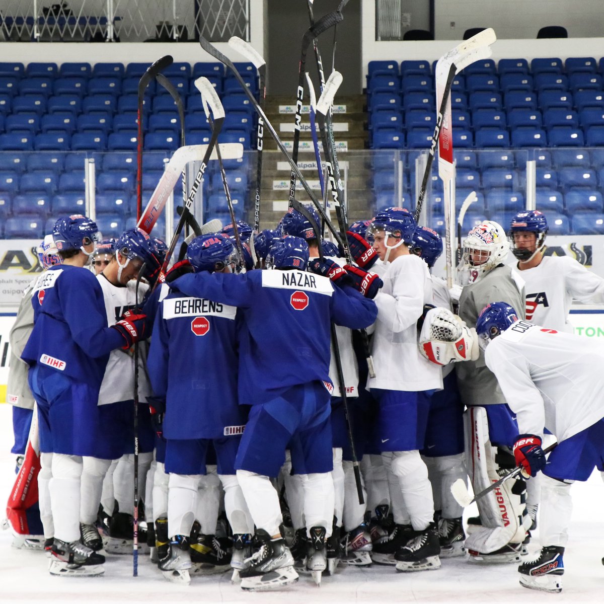 usahockey's tweet photo. Last practice @USAHockeyArena!

#NJEC | #WorldJuniors https://t.co/Mt1Zw1d0G5