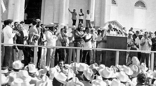 LivanFuentes1's tweet photo. Momento histórico, felicidades para todos los pineros.
#IsladelaJuventud 
#SomosCuba https://t.co/jwYu1Y28O2