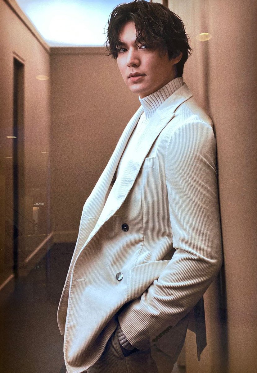 lovvleeminho622's tweet photo. 🌛🌛🌛🌛🌛🌛

𝔾𝕠𝕠𝕕 𝕟𝕚𝕘𝕙𝕥😴😴 𝕊𝕨𝕖𝕖𝕥 𝕕𝕣𝕖𝕒𝕞𝕤😘😘

𝑇𝑎𝑔𝑠. 🦁 #leeminho #이민호
#イミンホ #李敏镐 
@actorleeminho ♡
©® Logo/Owner https://t.co/jIHS5X8yRT