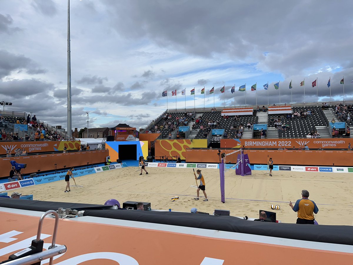 Our juniors are back on duty tonight at Smithfield. #Birmingham22 #beachvolleyball @VballEngland @SimonThomasTV