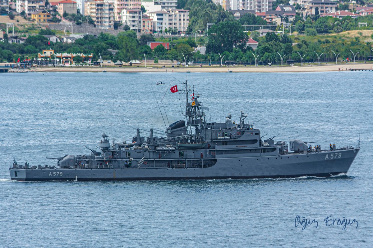 OguzEroguz1's tweet photo. #TurkishNavy training ship #TCGCezayirliGaziHasanpaşa #A579 #BaşEğitmen (ex. #GermanNavy's #RheinClass A61 Elbe) https://t.co/mufuAF6Wk0