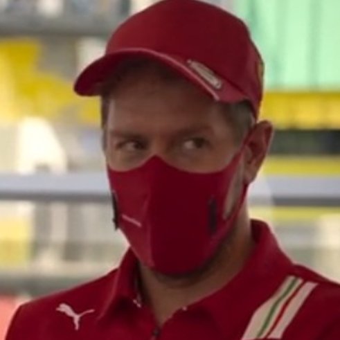 ecugenia's tweet photo. e di chi è la colpa di tutto questo?
#hastatovettel https://t.co/5rtYOf3ou1
