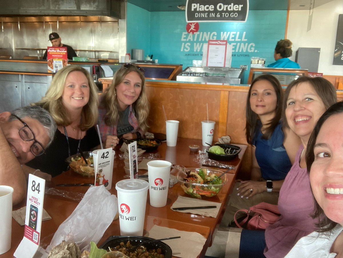 amosesteach's tweet photo. 3rd Grade team bonding over lunch! Ready to get this year started! #caldwellcatspride #wearecaldwell #somoscaldwell #youbelonginMISD #MISDliveskind https://t.co/NRJhFaF1hp