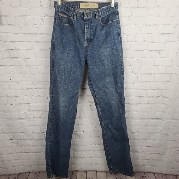 Verlaglam's tweet photo. So good I had to share! Check out all the items I'm loving on @Poshmarkapp from @LynL96 #poshmark #fashion #style #shopmycloset #billabong #timberland #eddiebauer: https://t.co/wErU2RqNbC https://t.co/sCZxUXVVn4