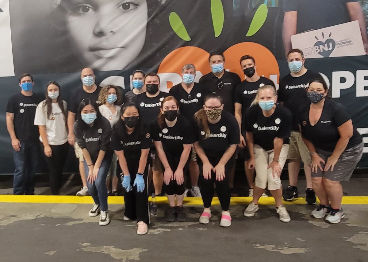 ciuffam's tweet photo. @BakerTillyUS  #BakerTillyStewardship
Volunteering at Community Food Bank of NJ https://t.co/m6OYlMCici