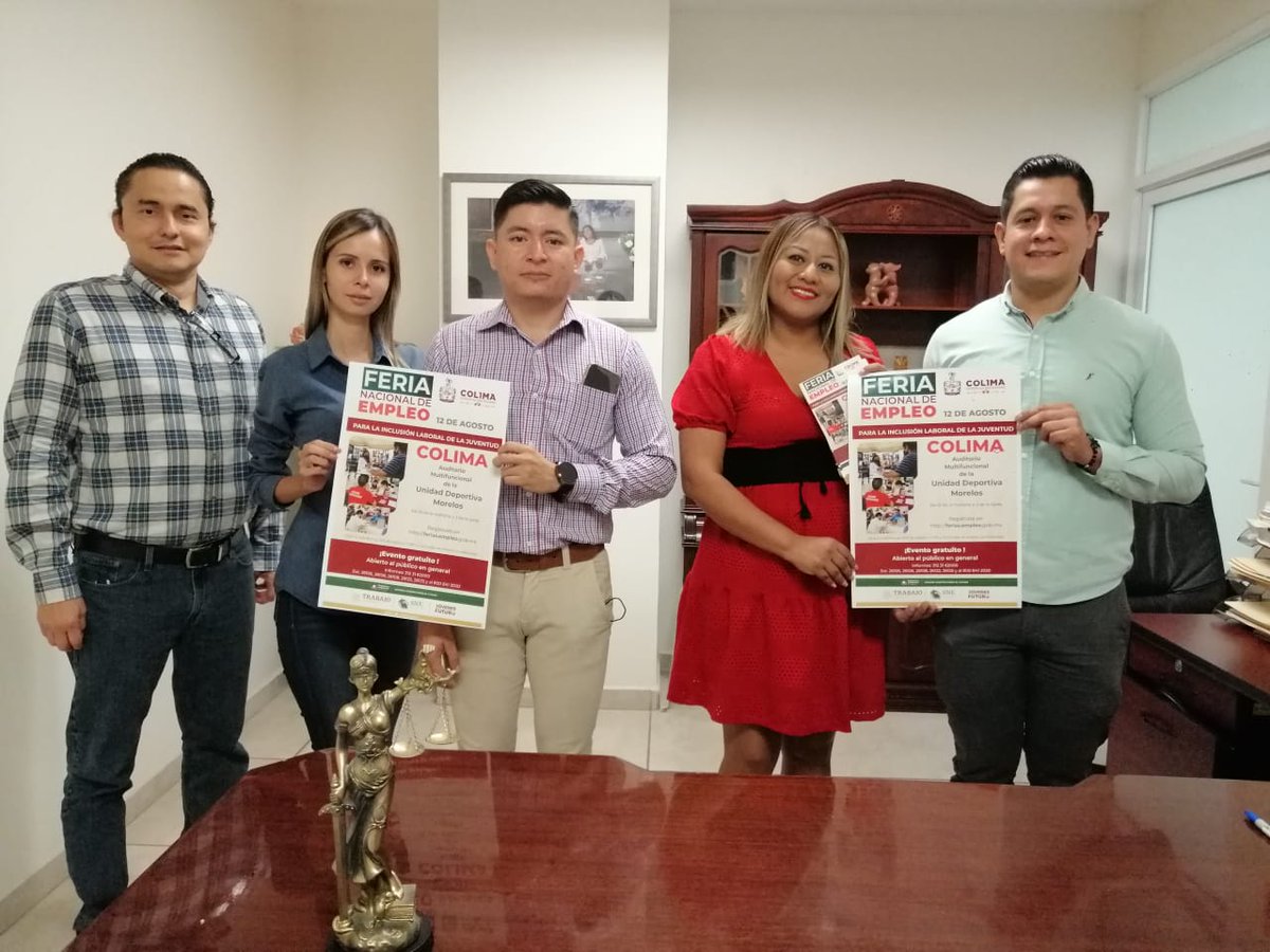 La Directora General del DIF Estatal, Araceli Carrillo y el Subsecretario del Trabajo del Gobierno del Estado, Francisco Pinto, continúan con la difusión de la Feria Nacional de Empleo y llevan a cabo acciones para evitar el trabajo y maltrato laboral infantil.