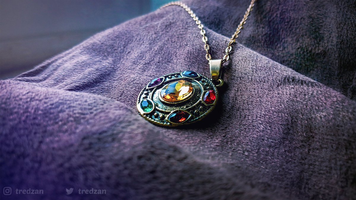 Tredzan's tweet photo. Collar
#collar #necklace #infinitestones #gemasdelinfinito #purple #photography #fotografia #tredzan https://t.co/kEuE3tLRs4