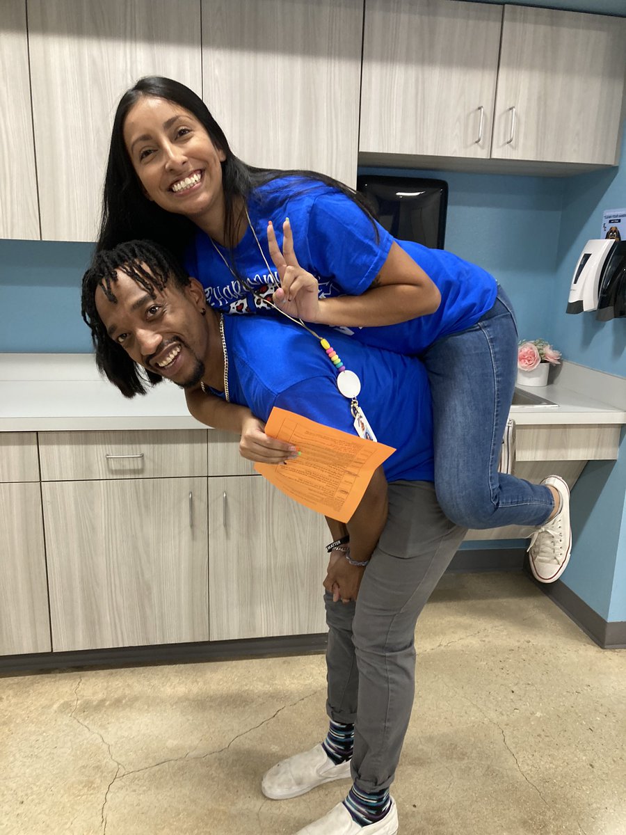 monicals1981's tweet photo. Piggyback! @harmonyecisd @MsRomero7470 @SamanthaTupp1 @mthornton03 #inspireharmony #hawksnation https://t.co/GEHLd1PJmg