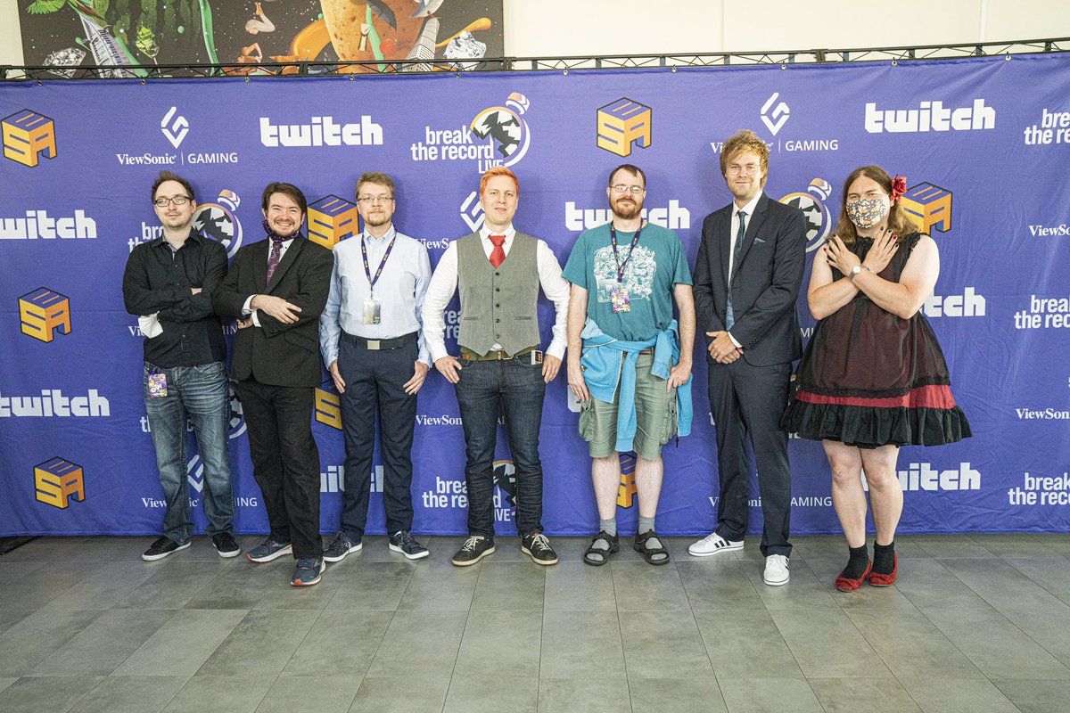 Alko_Toerti's tweet photo. The absolutely smashing ES8 crew – staying strong for all onsite ESA Summers from 2012 to #ESASummer22 🥰
(@Dxtrsson would have been in this picture under normal circumstances) https://t.co/4gdn0DWO3G