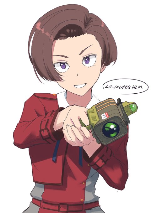 千束に絶対に当たるハンドガンを手に入れたフキちゃん。 