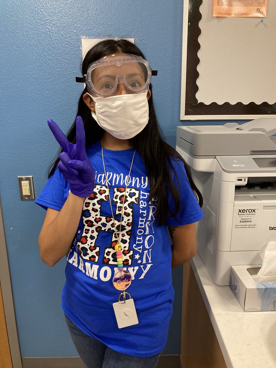 monicals1981's tweet photo. Safety first! @harmonyecisd @MsRomero7470 @mthornton03 @SamanthaTupp1 #inspireharmony #hawksnation https://t.co/DRAztNf1yU