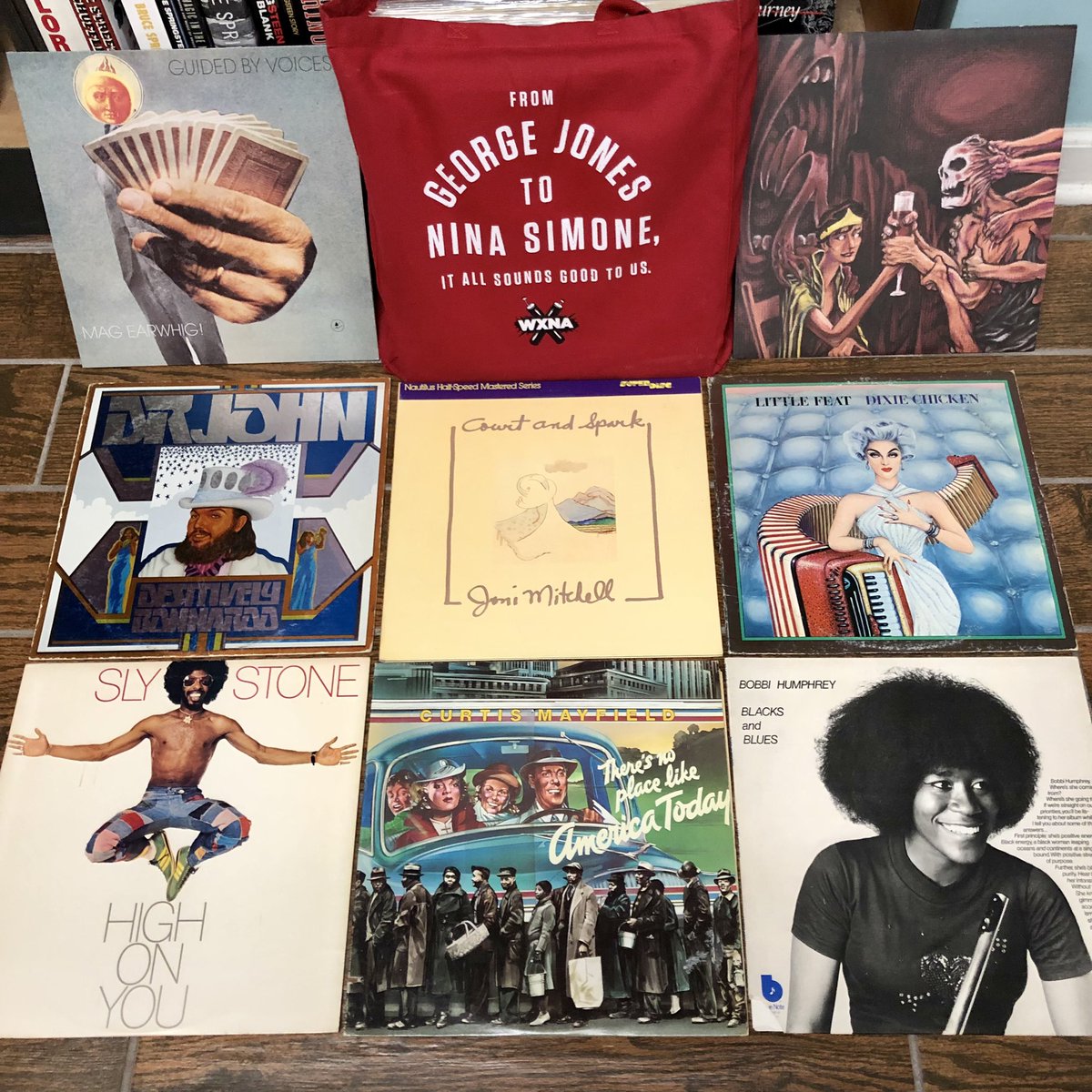 thedoyledavis's tweet photo. I’m feeling pretty groovy today! #GroovyPotential hits the Nashville airwaves & beyond at 5 o’clock today on #WXNA 101.5 FM in the Music City, https://t.co/fPwWbaeor3 everywhere #peoplepoweredradio https://t.co/ucbIq8ChPs