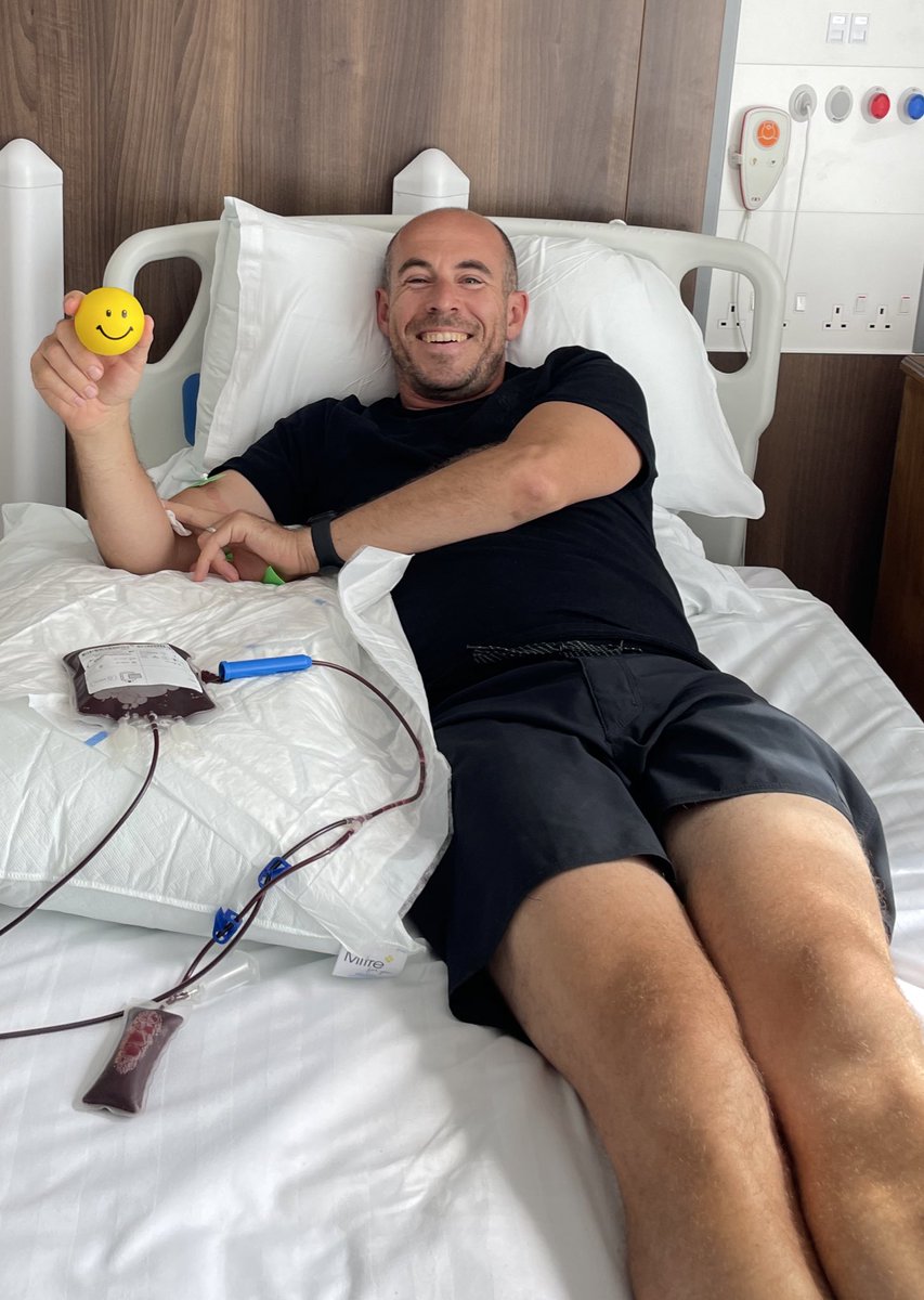 IronLoader's tweet photo. Pint 19 ✅ hoping for sub 200 levels after this one 🤞🏻 #haemochromatosis #venesection https://t.co/F7jeAkP3SA