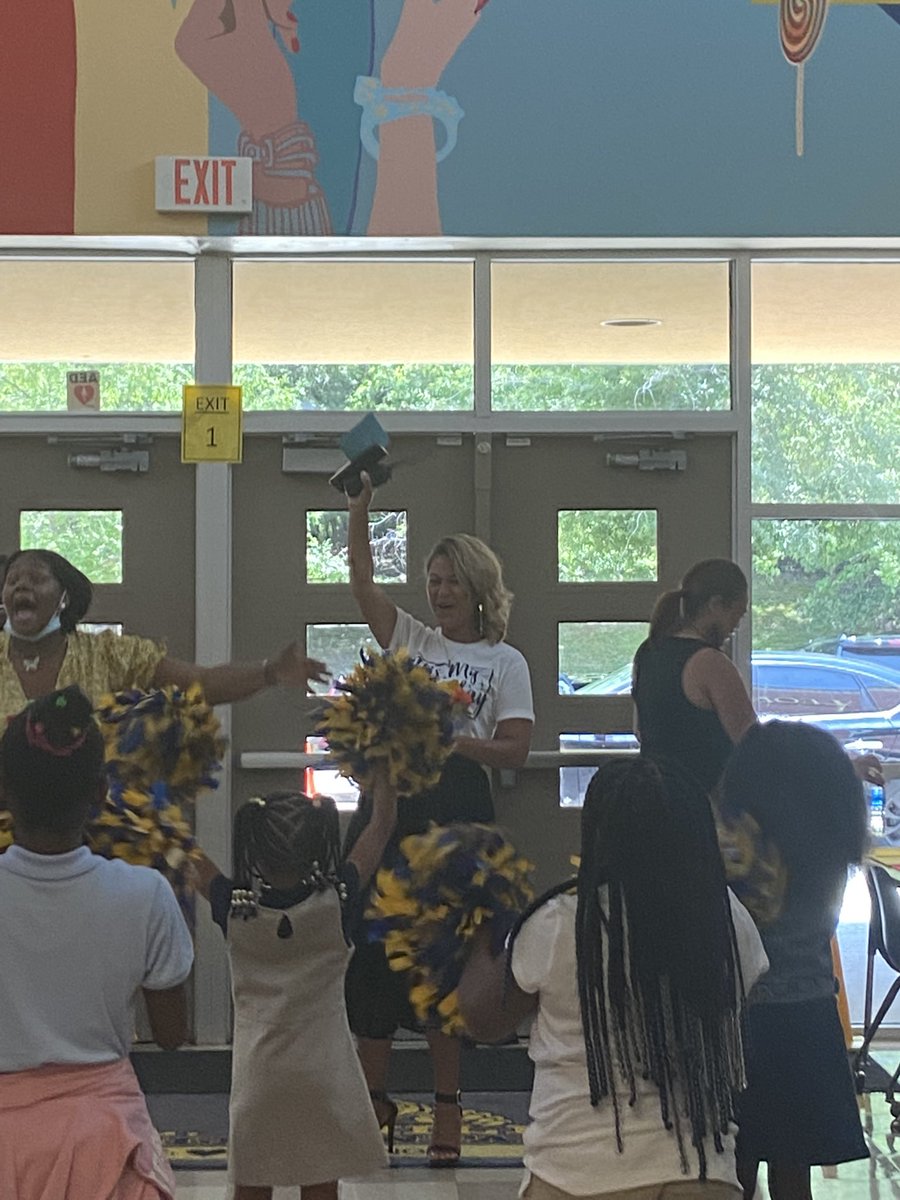 Miles Elementary tweet media