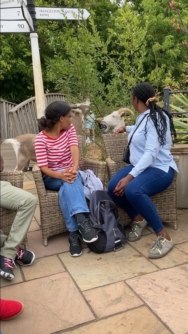 Vicky harfield tweet media