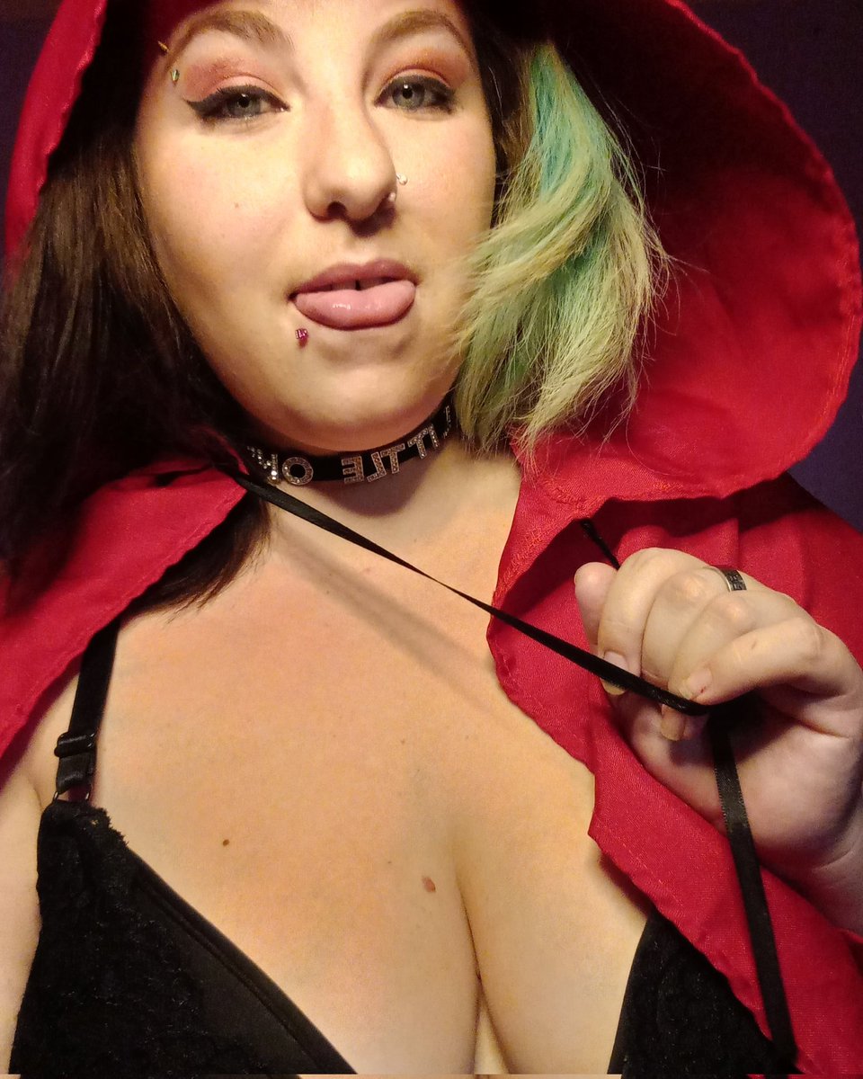 ASK ABOUT MY CUSTOMS MENU!!

onlyfans.com/brattprincess69 - I post twice a day 

#onlyfans #onlyfanspromo #onlyfansbabe #thick #hot #sexy #plussize #bbw #biggirl #chubby #blueeyes #selling #sellingcontent #buying #BUYINGCONTENT