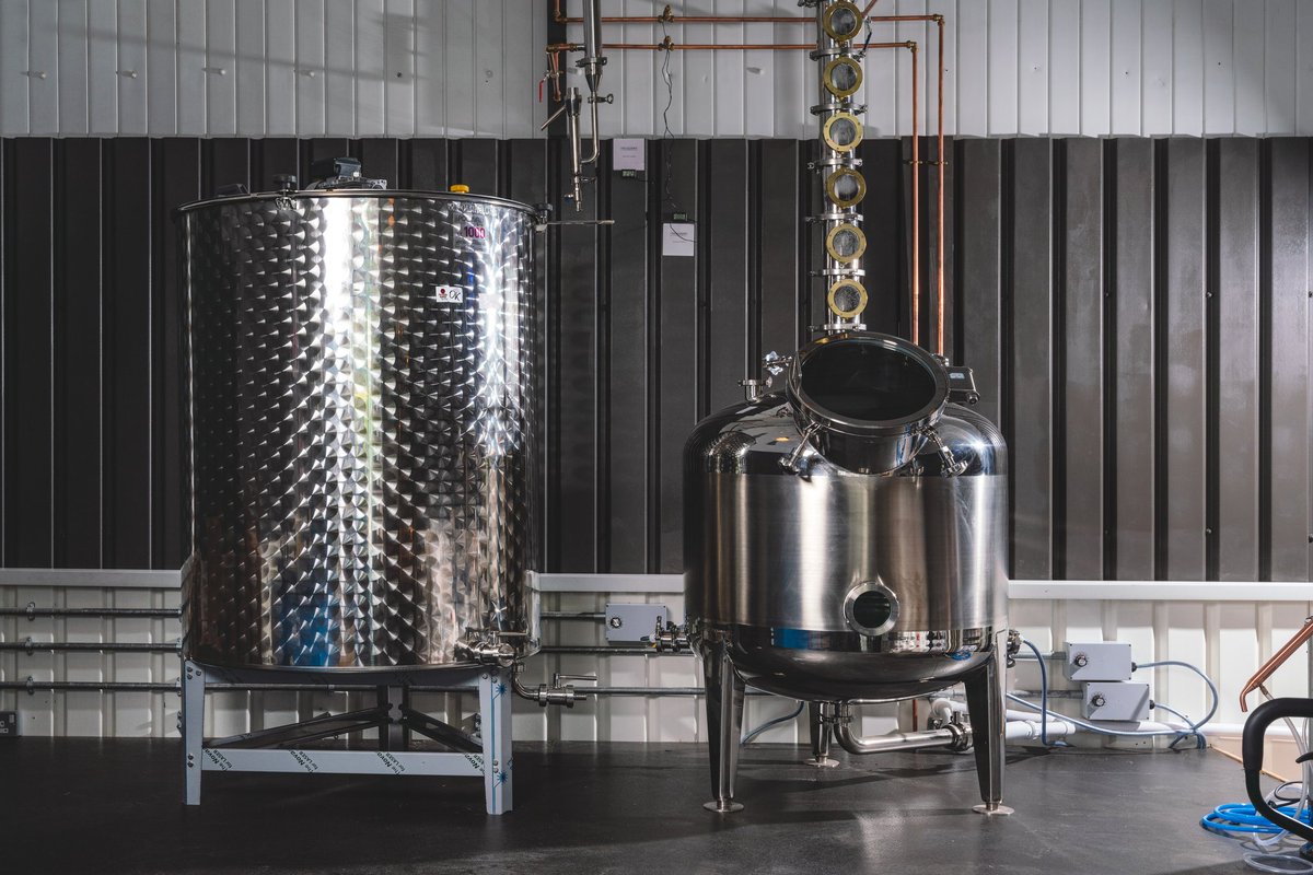 She makes our beautiful rum 🥃

Say hello to Willow ❤️