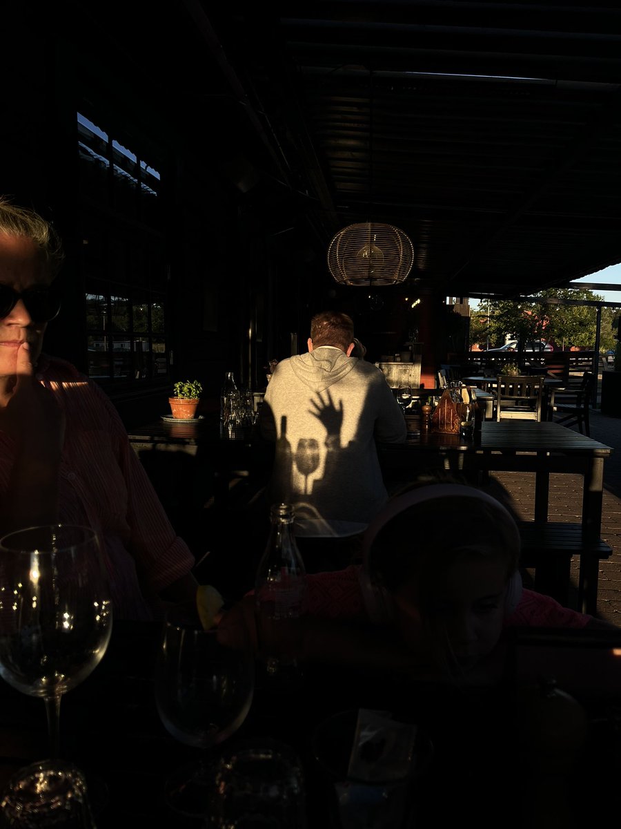 swedeemum's tweet photo. A few from sunny Sweden 🇸🇪 #streetphotography #womenstreetphotographers #everyclicktellsastory #holidayfun https://t.co/4rl6pGqt6J