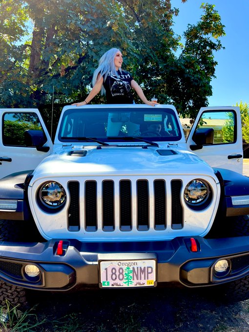 It&rsquo;s just Emmett https://t.co/hpHAXHm82L<a href="/tag/hades2"class="tags"><span>#hades2</span></a>